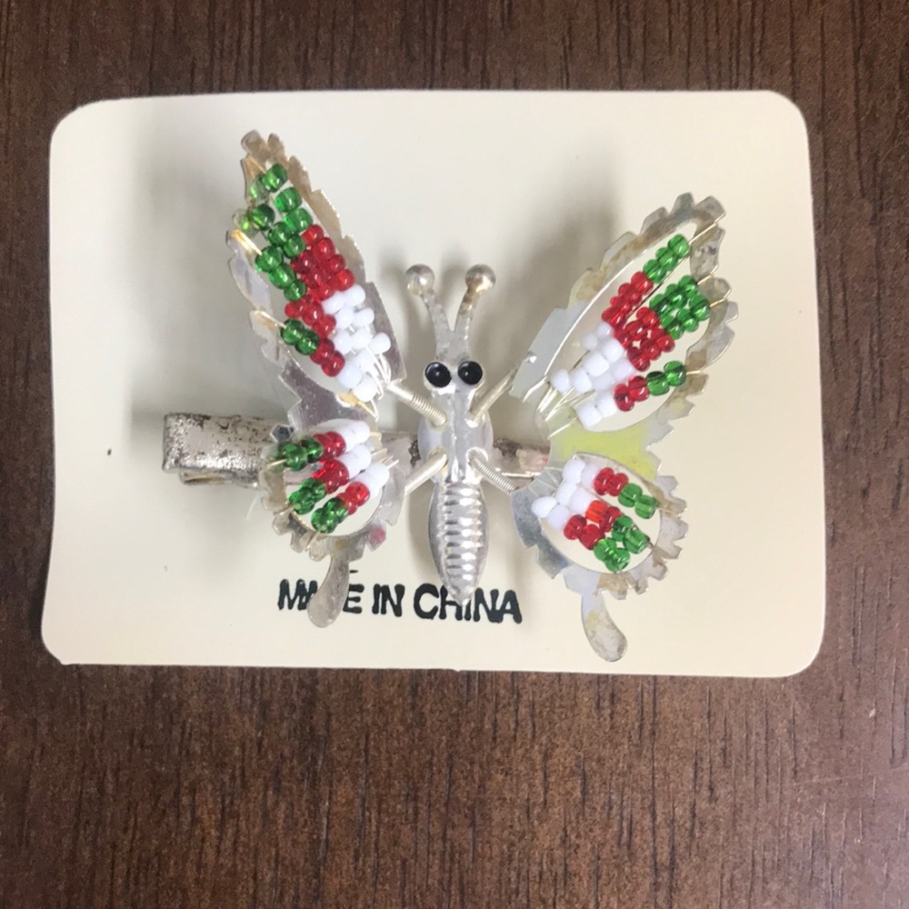 REDUCED PRICE ~Moving Butterfly hair clip ✨🦋